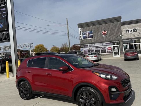 Used 2020 Kia Sportage S w/ S FWD Sunroof Package image 18
