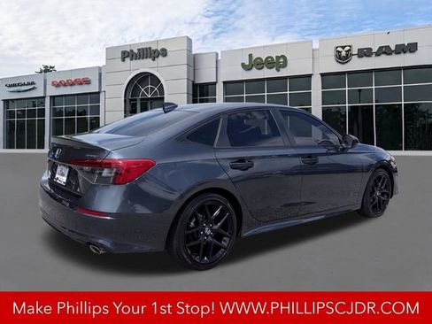 Used 2024 Honda Civic Sport image 3