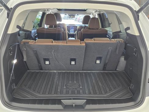 Certified 2025 Subaru Ascent Touring image 10