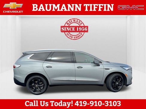 Used 2024 Buick Enclave Essence w/ Experience Buick Package image 7