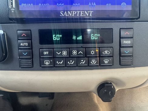 Used 2008 Buick LaCrosse CX FWD image 26