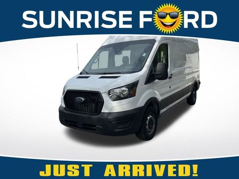 Used 2025 Ford Transit 250 148 High Roof RWD image 1