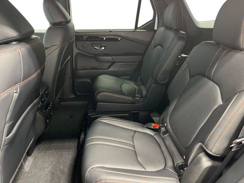 Used 2026 Honda Pilot TrailSport image 24