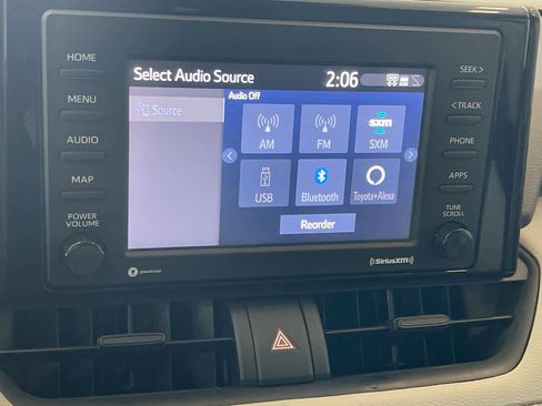 Used 2021 Toyota RAV4 XLE w/ XLE Grade Weather Package AWD/4WD image 16