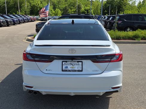 Used 2026 Toyota Camry XSE w/ Premium Plus Package FWD image 4