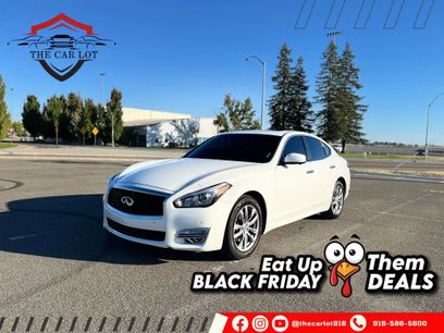 Used 2015 INFINITI Q70 3.7