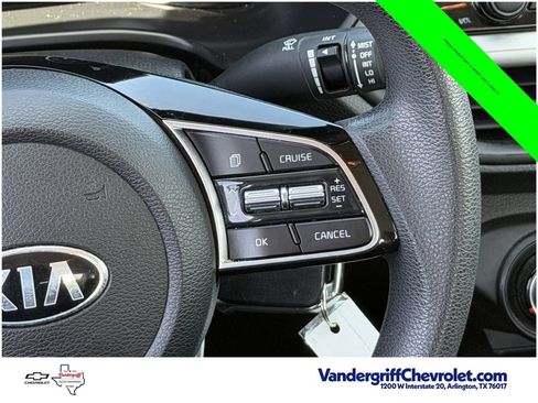 Used 2021 Kia Forte LXS FWD image 14