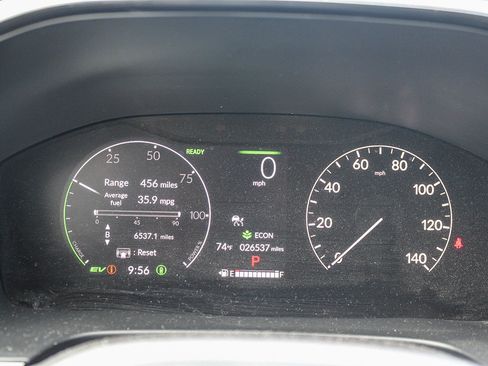 Used 2025 Honda CR-V Sport image 25