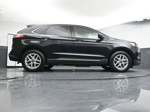 Certified 2023 Ford Edge SEL w/ Convenience Package AWD/4WD image 36