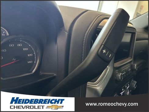 Used 2020 Chevrolet Silverado 1500 RST AWD/4WD image 24
