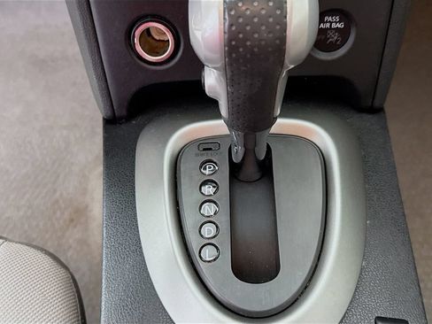 Used 2015 Nissan Rogue S w/ Convenience Package FWD image 20