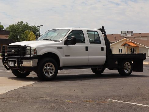 Used 2005 Ford F350 XL AWD/4WD image 11