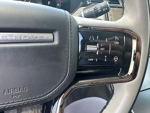 Used 2025 Land Rover Range Rover Velar Dynamic SE AWD/4WD image 20