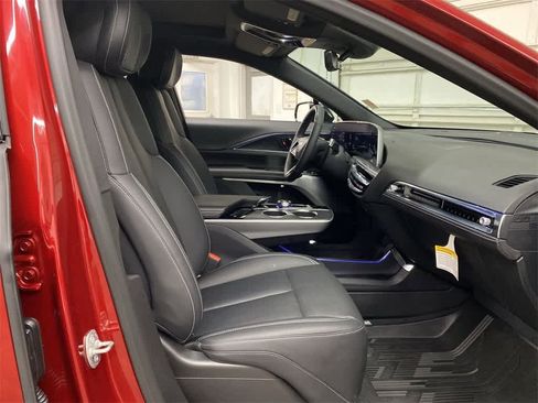 Certified 2024 Cadillac Lyriq Luxury w/ LPO, Floor Liner Package image 19