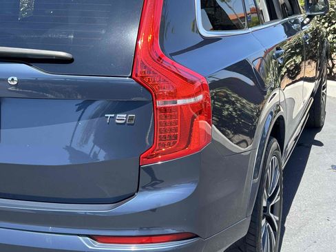 Used 2021 Volvo XC90 T5 Momentum AWD/4WD image 65
