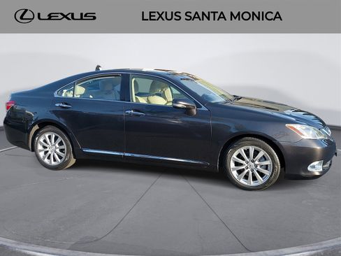 Used 2011 Lexus ES 350 image 4