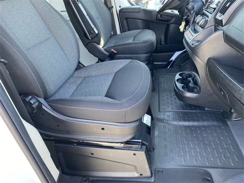 Used 2020 RAM ProMaster 1500 w/ Interior Convenience Group image 25