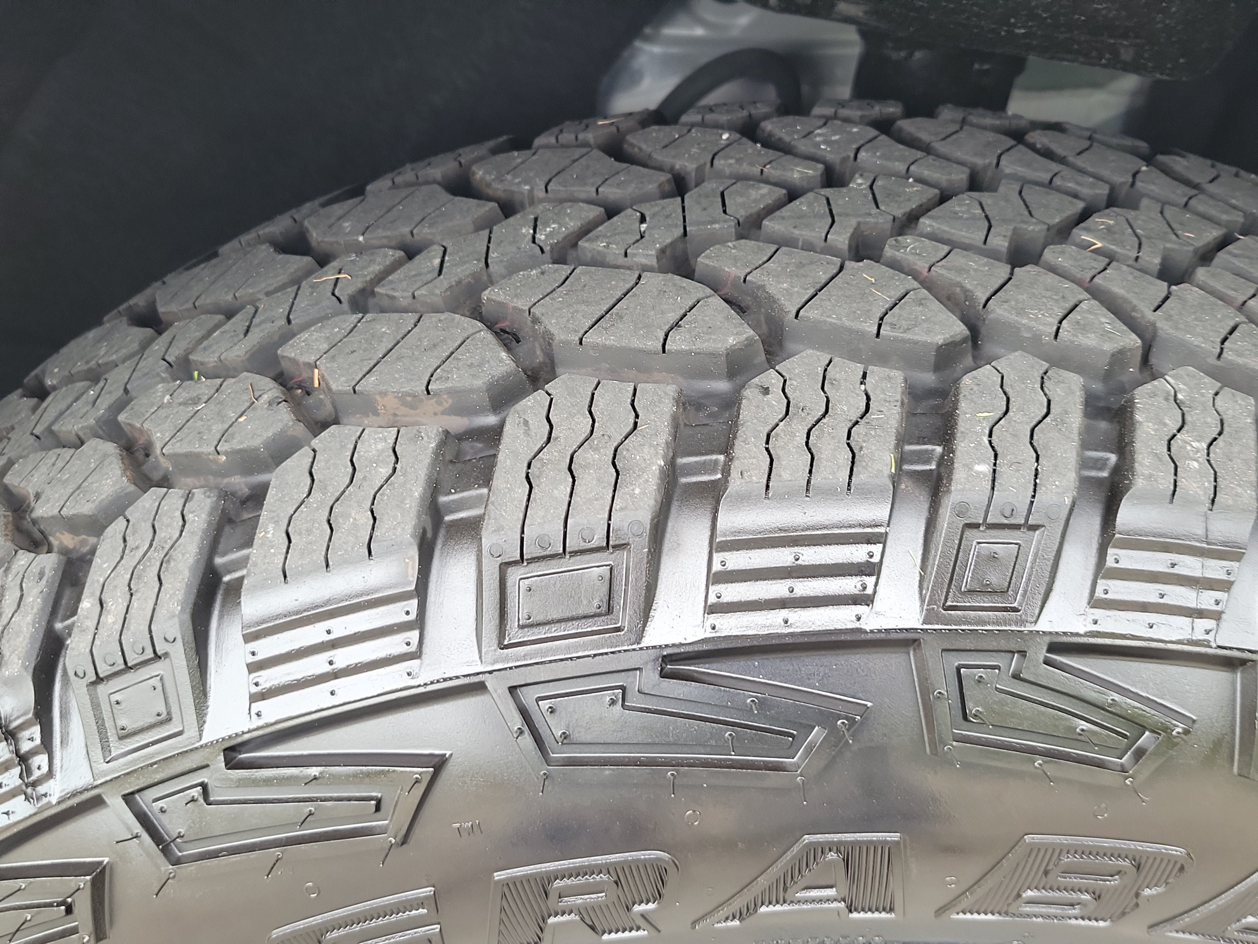 New 2027 GMC Terrain AT4 w/ Convenience Package III AWD/4WD image 12