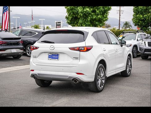 Used 2024 MAZDA CX-5 Signature AWD/4WD image 7