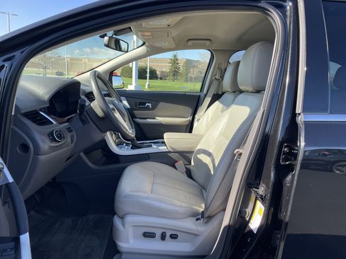 Used 2014 Ford Edge Limited w/ Driver Entry Package AWD/4WD image 16