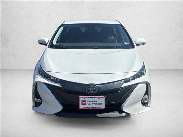 Certified 2021 Toyota Prius Prime Limited FWD image 2