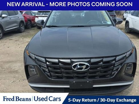 Used 2023 Hyundai Tucson SE AWD/4WD image 2