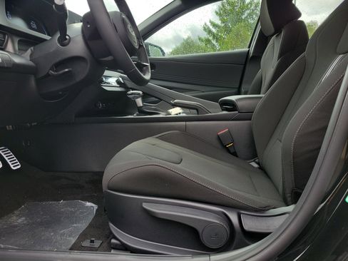 New 2026 Hyundai Elantra Sport FWD image 16