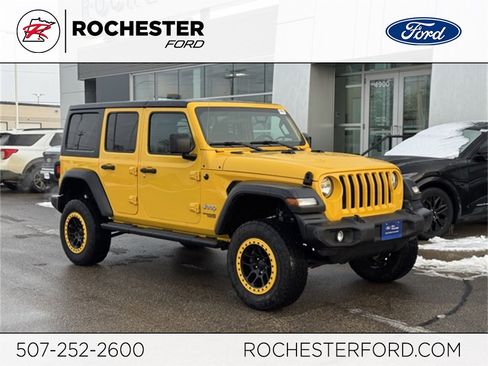Used 2019 Jeep Wrangler Unlimited Sport S image 1