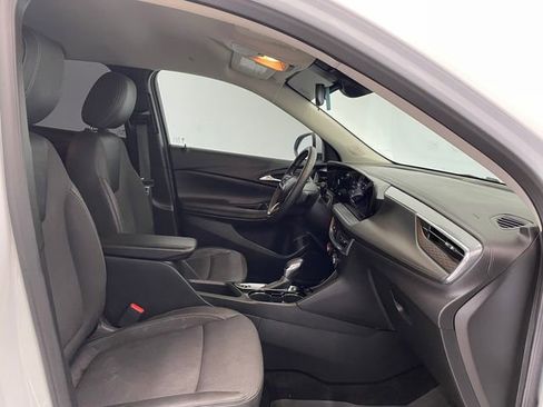 Used 2025 Buick Encore GX Preferred w/ Comfort Package image 16