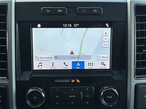 Used 2019 Ford F150 Lariat image 14