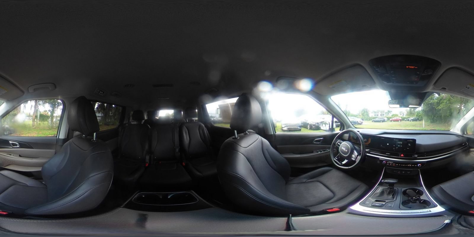 Used 2026 Kia Carnival FWD image 42