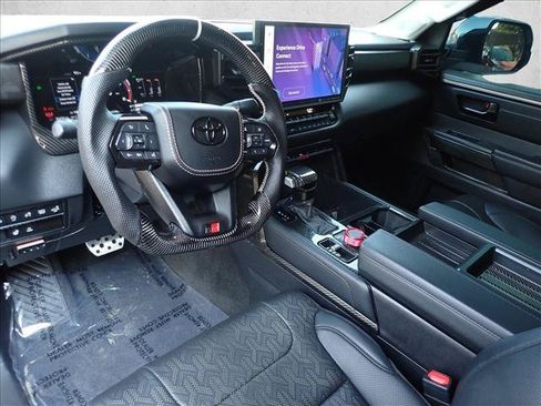 Used 2024 Toyota Tundra Limited AWD/4WD image 9