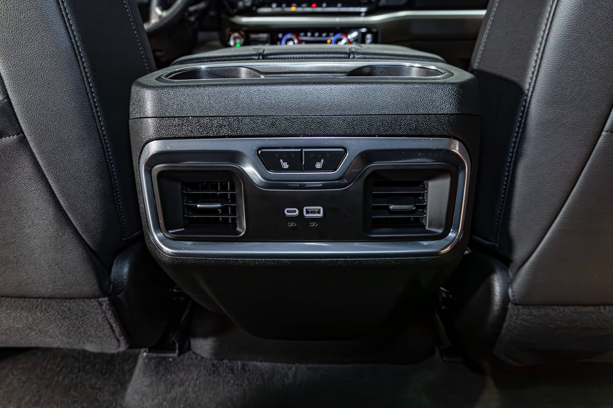 Used 2025 Chevrolet Silverado 2500 LTZ w/ LTZ Plus Package AWD/4WD image 27