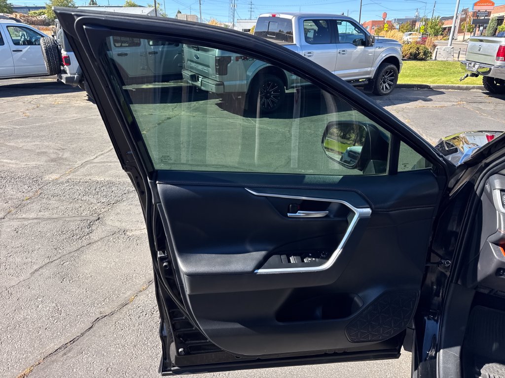 Used 2019 Toyota RAV4 Adventure w/ Advanced Technology Package AWD/4WD image 17