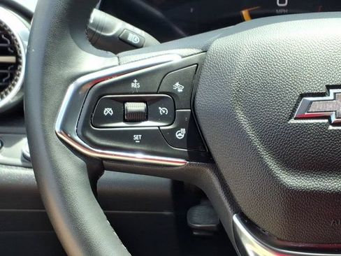 Used 2025 Chevrolet Trax ACTIV w/ Driver Confidence Package FWD image 17