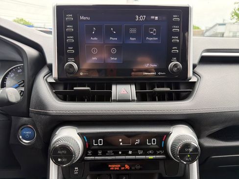 Used 2021 Toyota RAV4 XLE w/ Convenience Package AWD/4WD image 42