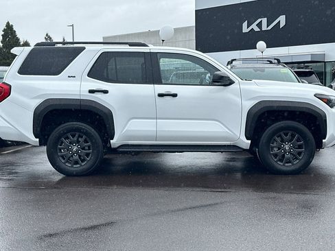 Used 2025 Toyota 4Runner SR5 image 3
