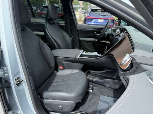 Used 2023 Mercedes-Benz EQS 450+ SUV image 26