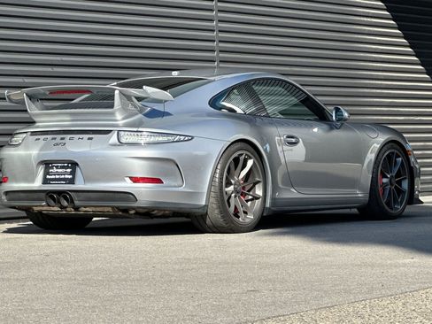 Used 2015 Porsche 911 GT3 image 8