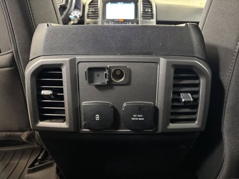 Used 2019 Ford F150 XLT w/ Equipment Group 302A Luxury image 18