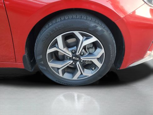 Used 2020 Kia Forte LXS image 28