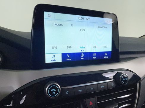 Used 2020 Ford Escape SE image 15