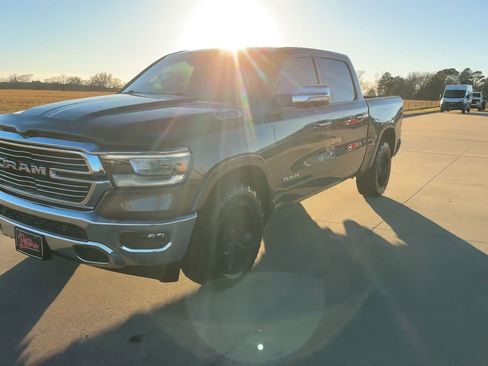 Used 2022 RAM 1500 Laramie image 5