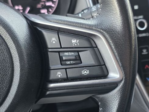 Used 2023 Subaru Outback Premium image 13