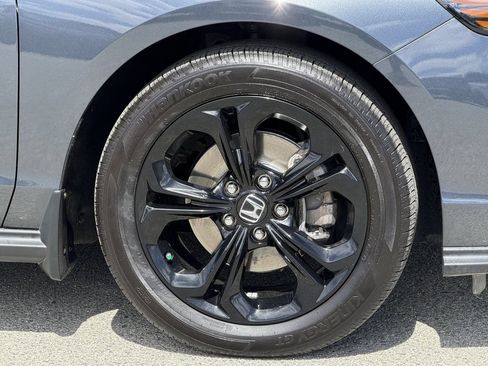 Used 2025 Honda Accord SE image 30