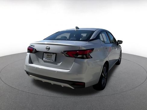 Used 2025 Nissan Versa SV image 14