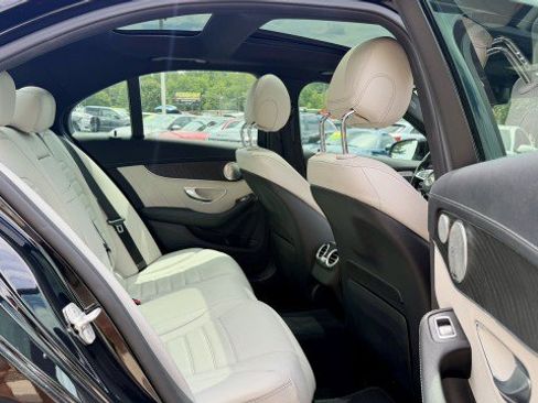 Used 2016 Mercedes-Benz C 300 4MATIC Sedan image 16