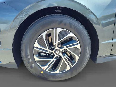 New 2026 Hyundai Sonata Blue FWD image 9