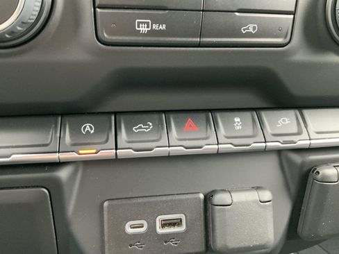 Used 2022 Chevrolet Silverado 1500 Custom w/ Rally Edition image 45