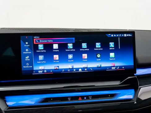 Used 2024 BMW i5 M60 w/ Executive Package image 23